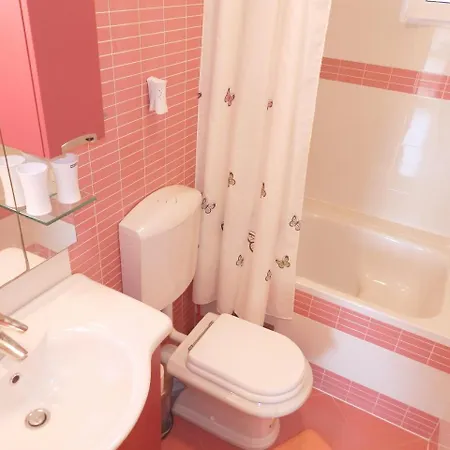 Dino Edi Apartamento